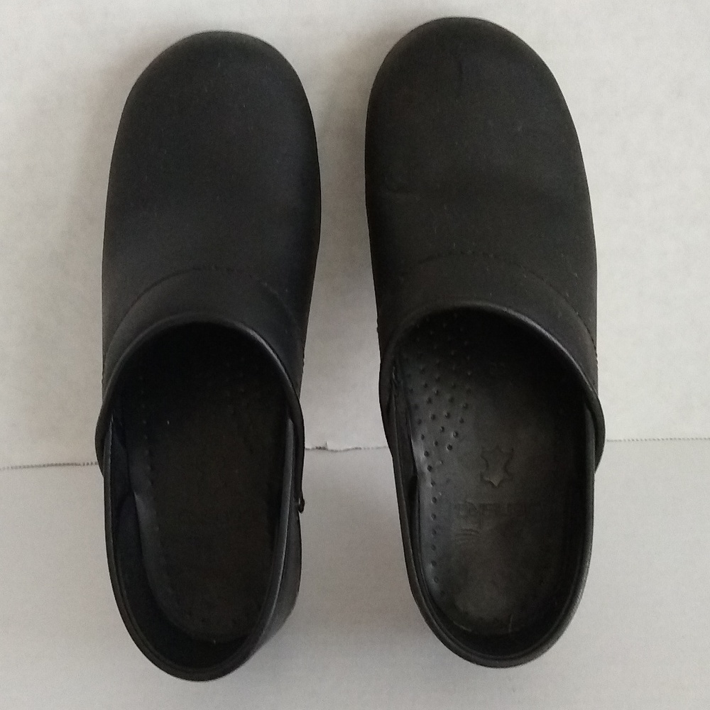 Dansko Matte Black Clogs - 38 / 7.5-8